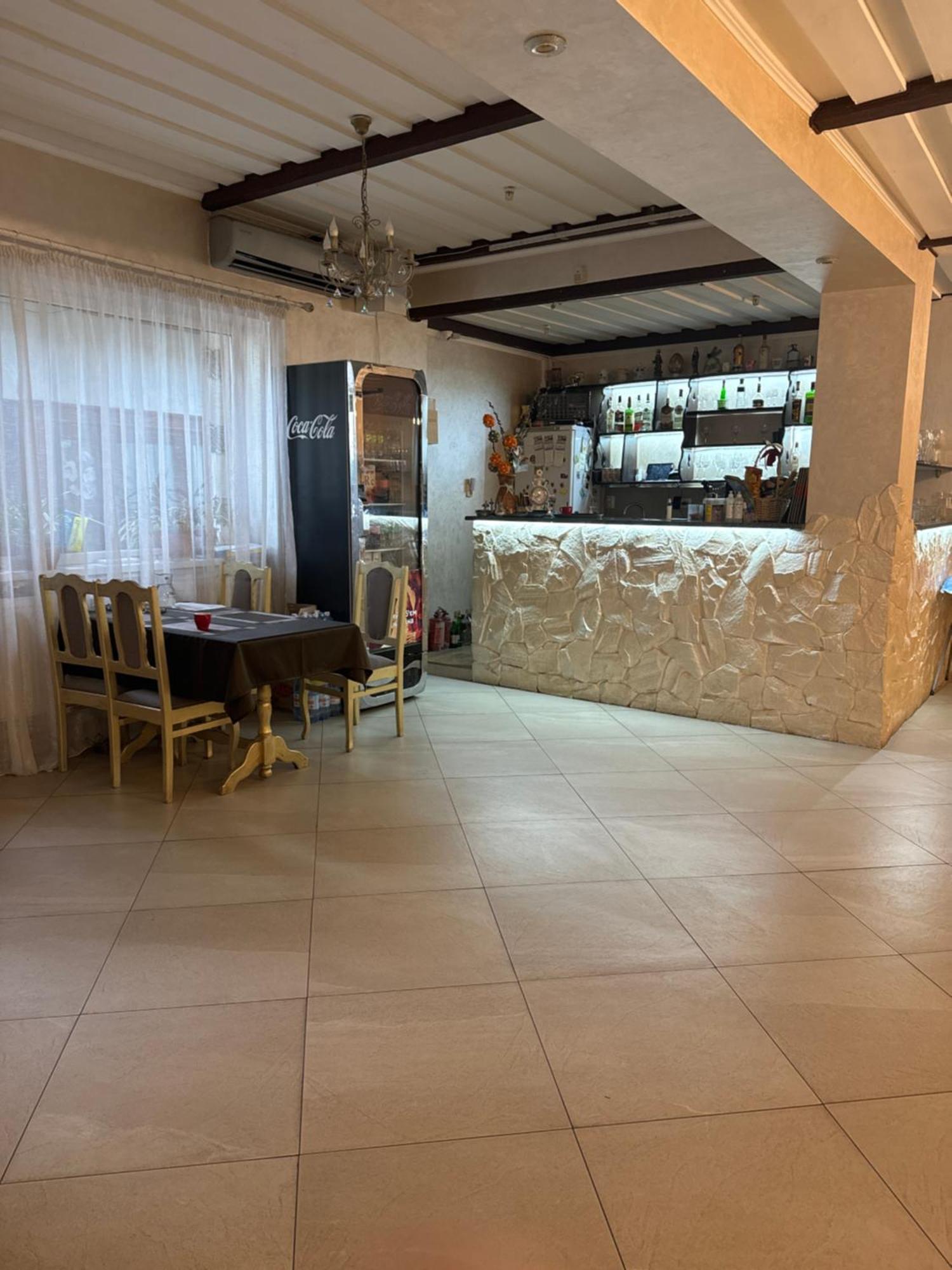 斯瓦拉瓦 Еліт酒店 外观 照片